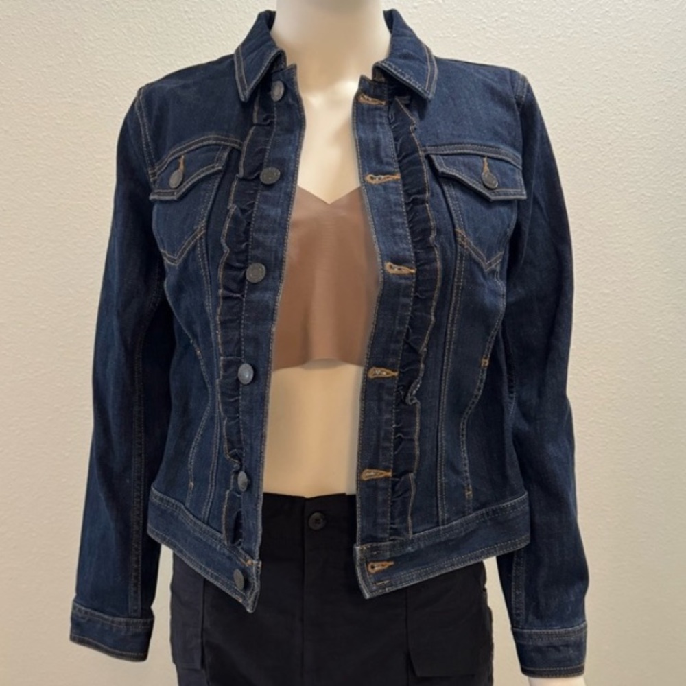 Talbots Women’s Denim Button Up Collared Jacket With Pockets Size Small